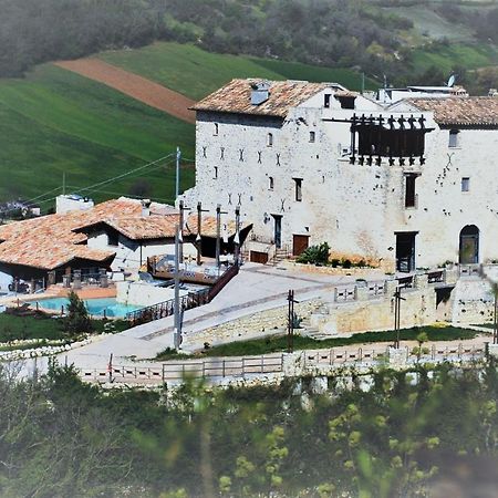 Castrum Resort Spoleto Esterno foto